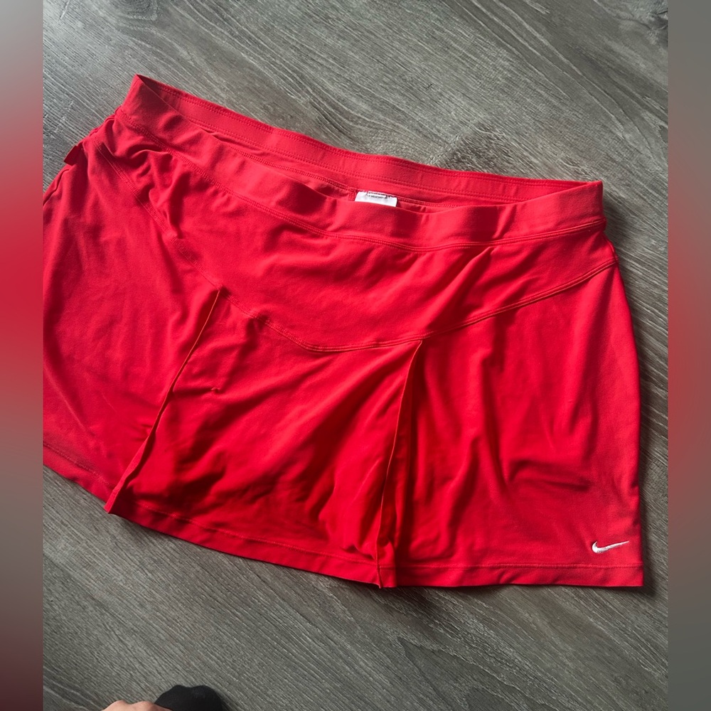 Nike Red Skorts Lightweight Stretchy